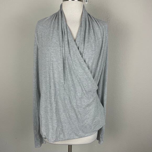 Lululemon Gray Stripe radiant Long Sleeve Wrap Front Top *8-10 - Picture 2 of 9